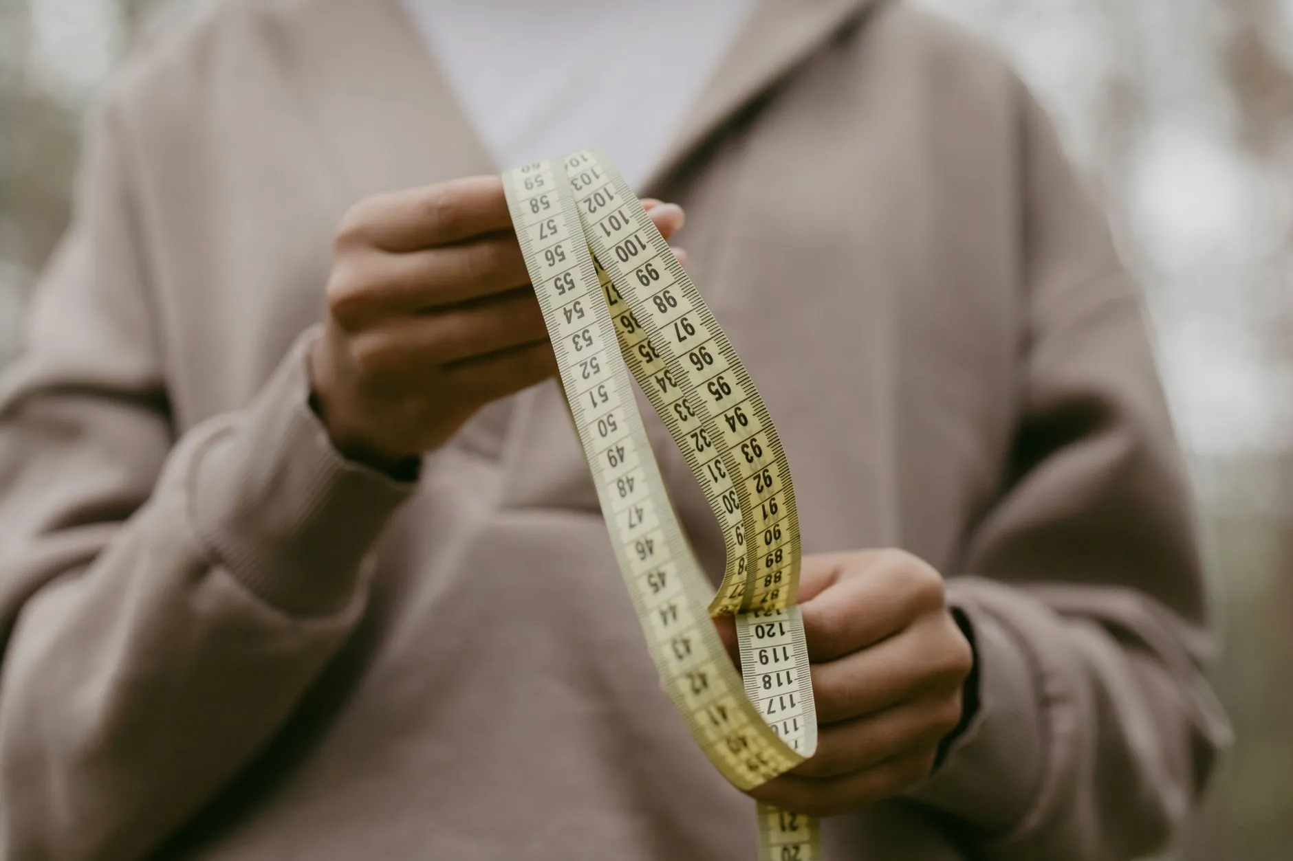 华南板块楼盘对比分析:三大新盘户型设计优劣解析